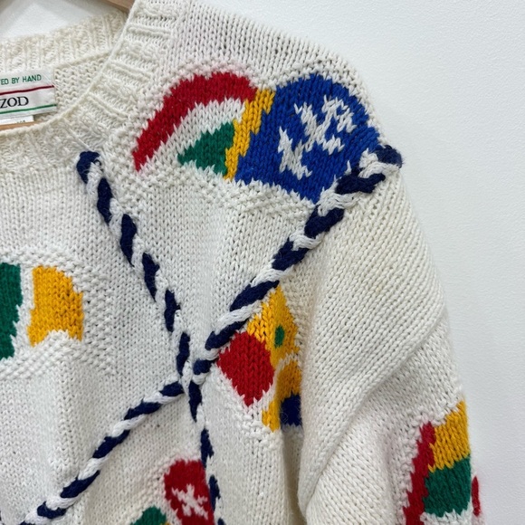 Vintage Izod Nautical Regatta crewneck sweater ropes & flags Sz Medium - Picture 7 of 10